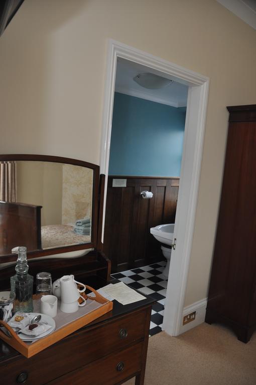 Bank House B And B Пенрит Екстериор снимка