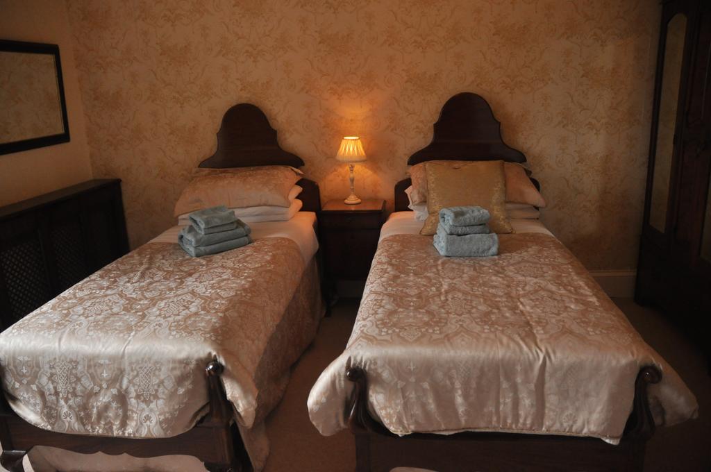 Bank House B And B Пенрит Екстериор снимка